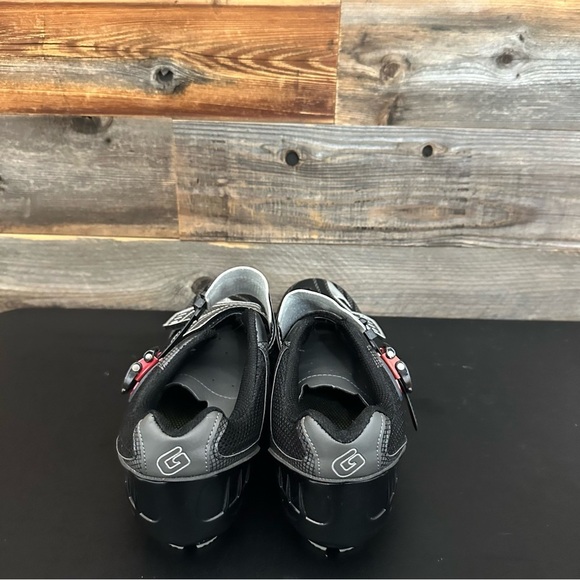 Gavin Mens Elite Road 3 Bolt Cleat Compatible Size 13 Cycling Cleat Shoes EU 46 - Picture 2 of 9